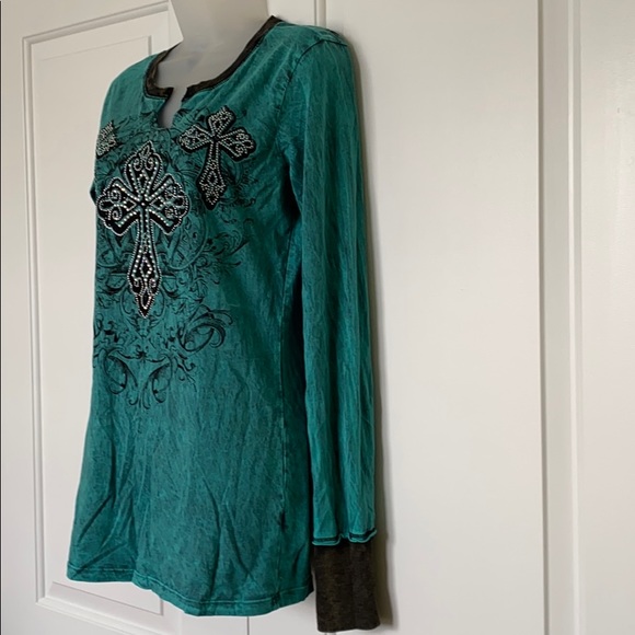 Vocal Embellished Cross Long Sleeve T - Picture 3 of 12